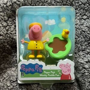 Peppa Pig muddy puddle fun NWT